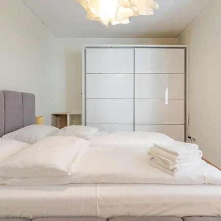 Apartament Chopina Stylish By Bookinghost